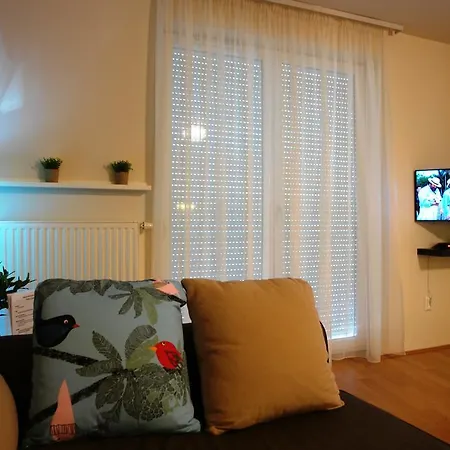Sweet Moments Apartman Апартаменты *