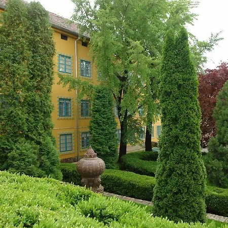 Sweet Moments Apartman * Печ